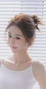 《你比我丈夫厉害》中文字体验服下载V